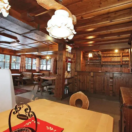 Cozy Chalet In Tyrol Near Area